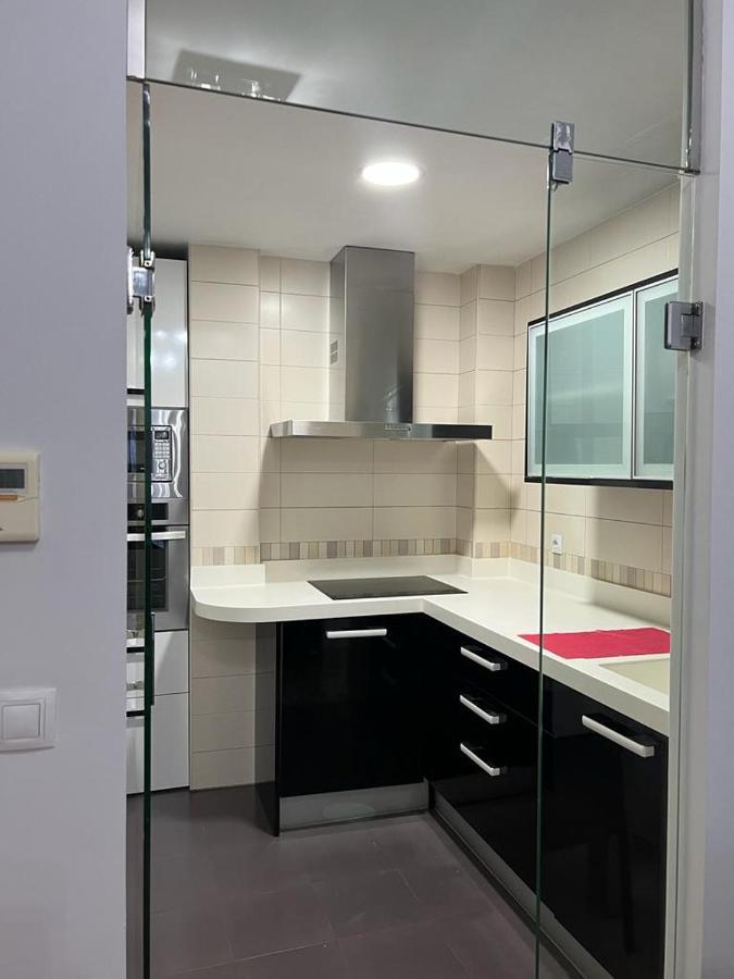 Apartamento La Muralla II Baena Esterno foto